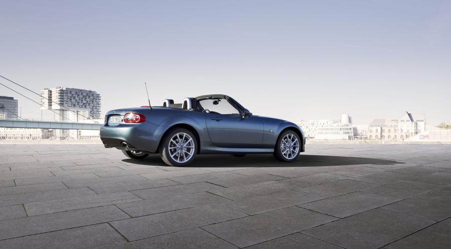  Mazda MX-5 2012 года  (фото 51 из 60)